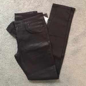 Joe’s mid rise skinny jeans 👖